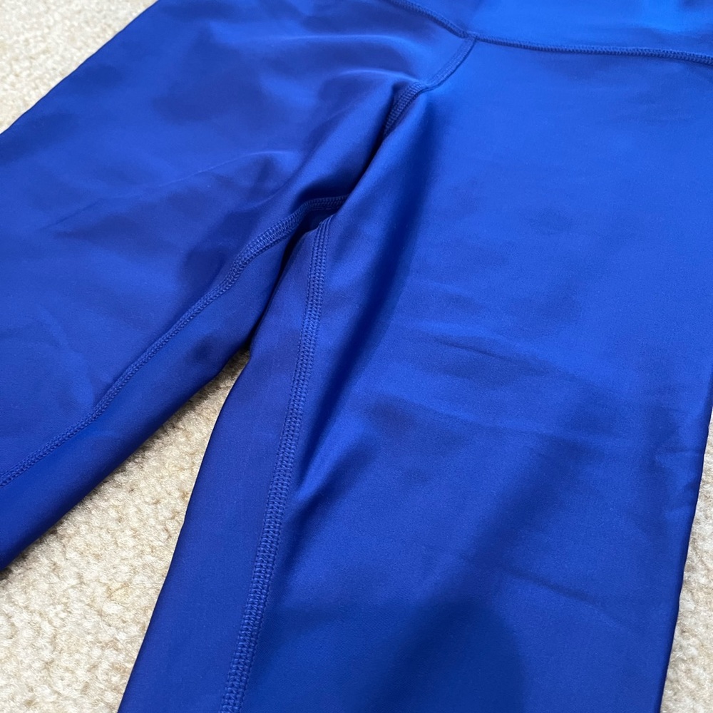 Alo yoga High waist airlift capri